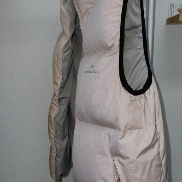 Vintage Reversible Balenciaga Sport Vest - Picture 6 of 6